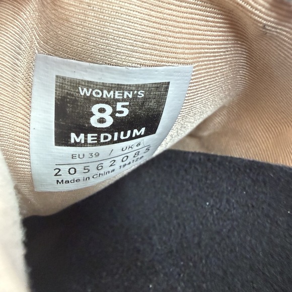 Kuru Atom Shoes Women's Size 8.5 Peach - Picture 7 of 7